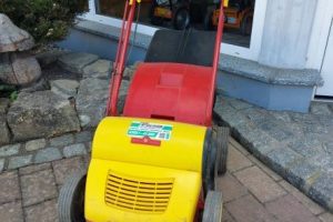 Vertikutierer WOLF UV32EV