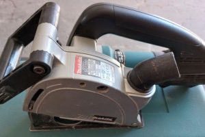 Mauernutfräse MAKITA SG1250