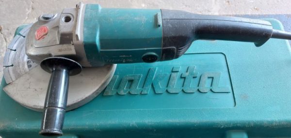 Winkelschleifer MAKITA 9069s