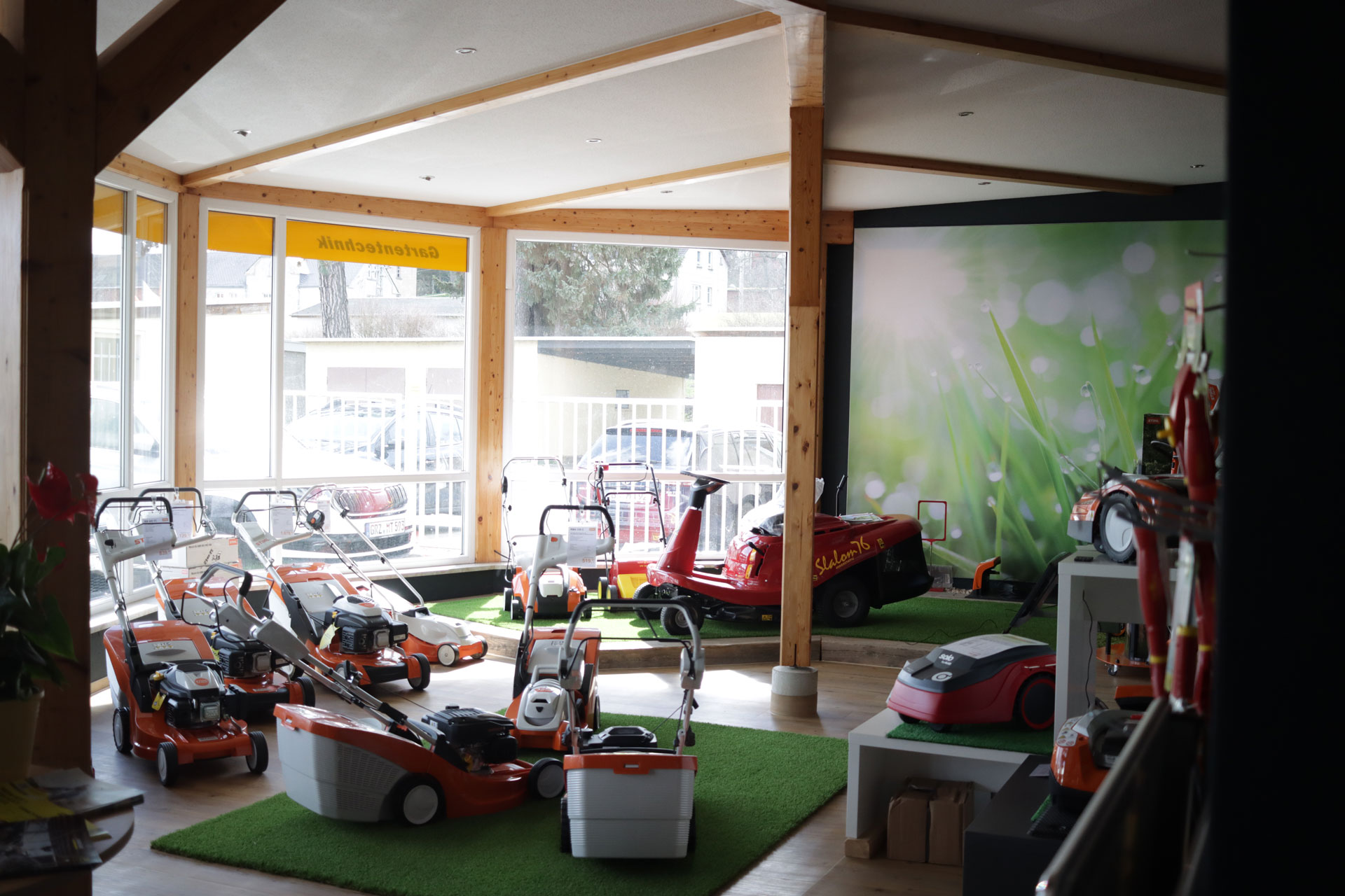 Verkauf Volger Land- und Baumaschinen Verkaufsraum Volger Land- und Baumaschinen